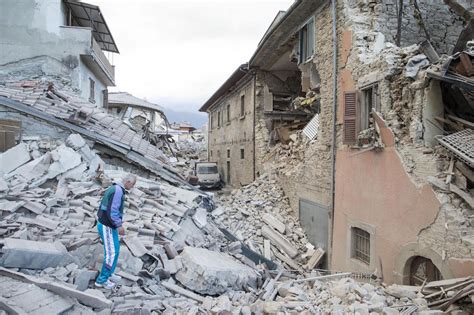 La Terra Torna A Tremare Ad Amatrice Scossa Di Gli Italiani