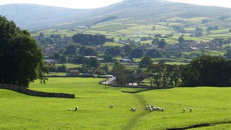 Wallpaper Hazy Summer Day Yorkshire Engl Hd Widescreen High