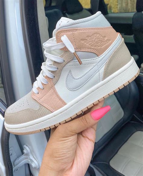 Air Jordan 1 Mid Milan CV3044 100 Beige Pink Grey Sneakers Fashion