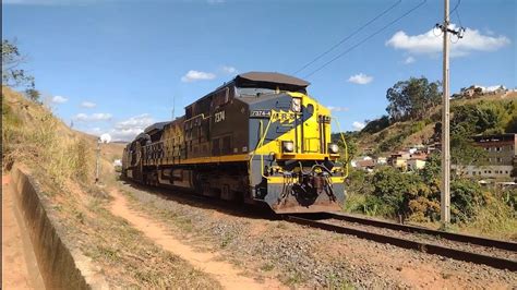 Trio De Locomotivas Ge Ac I E Ge C No Carga Geral Passando Pelo Km