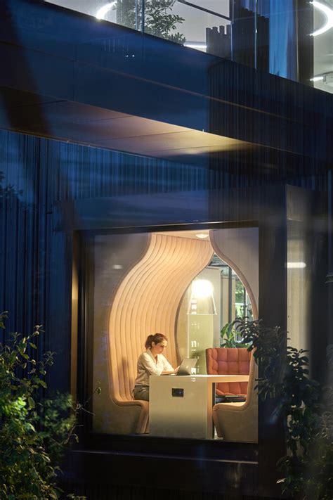 The Treehouse Workplace Ippolito Fleitz Group Archdaily