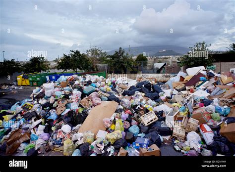 Foto LaPresse Alessandro Pone 20 Novembre Napoli Italia Cronaca