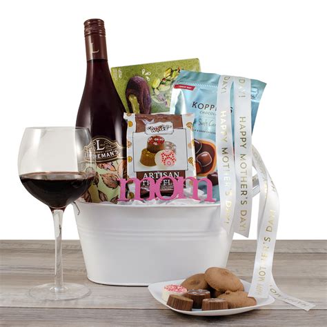 Mom S Pinot Noir Wine T Basket