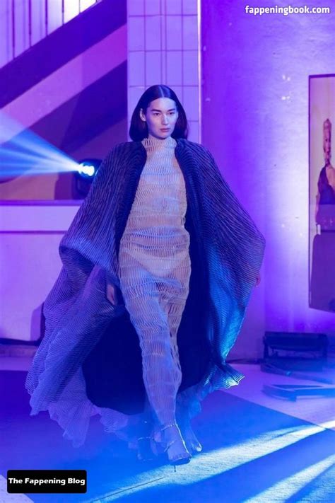 Alex Mariah Peter Alexmariahpeter Nude The Fappening Photo 1466683 FappeningBook