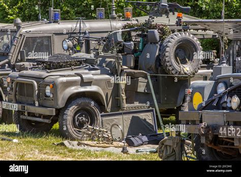 Military Land Rover Hi Res Stock Photography And Images Alamy