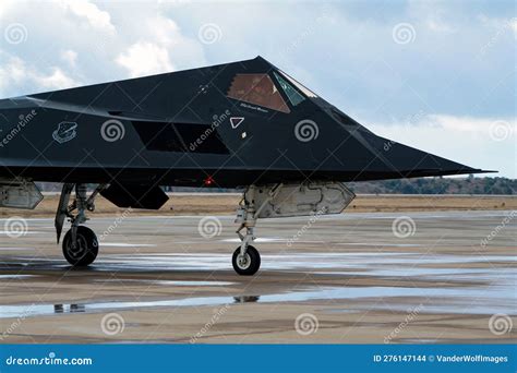 Lockheed F 117a Nighthawk Stealth Bomber Attack Aircraft Editorial