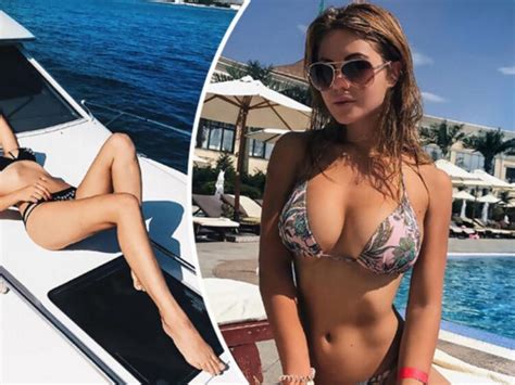 Hot Sexy Aleksandra Tislenok Bikini Pics