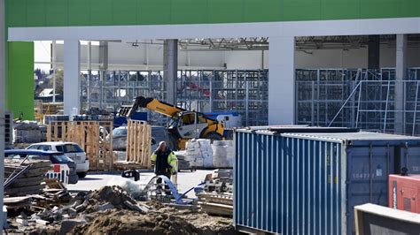 Huczne otwarcie nowego centrum handlowego w Koszalinie odwołane