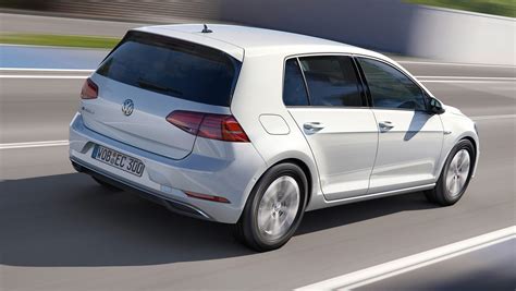 Volkswagen boosts range of e-Golf electric car