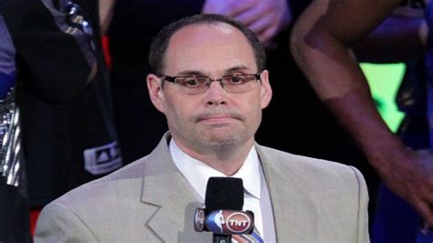 Ernie Johnson Net Worth – Income, Age, Wiki, Career, Bio
