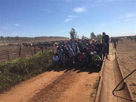 ETEC Jales promove visita técnica em fazendas de Chapadão do Céu GO