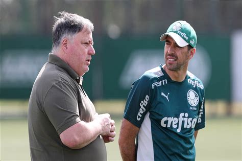 Palmeiras se aproxima de anunciar reforço