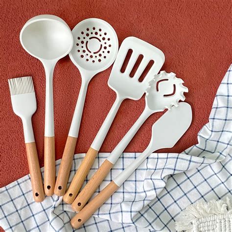 Lot De Ustensiles De Cuisine En Silicone Avec Poign Es En Bois Et