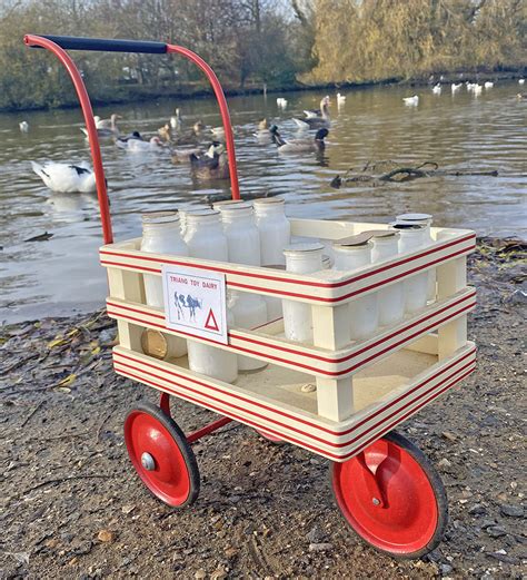 1950s Triang Toy Dairy Milk Float No 5 The Online Bicycle Museum