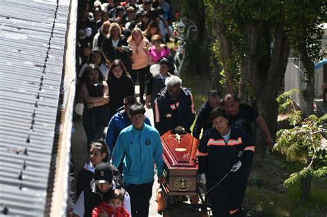 Una Multitud Despidió A Brianna Matulich En El Cementerio De Río Gallegos La Opinión Austral