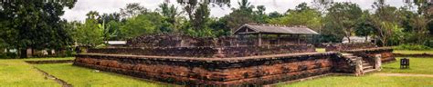 Anuradhapura, Sri Lanka - Touring Highlights