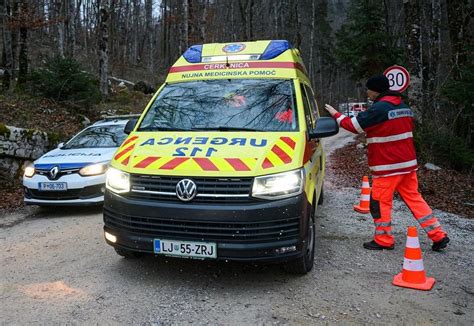 Okon Ana Drama U Bre Icama Penzionisani Policajac Se Zatvorio U Ku U I