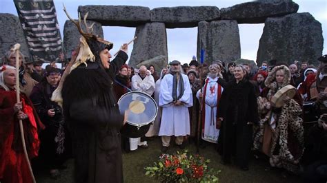 Druids to get time of to visit Stonehenge under new EU work rules ...