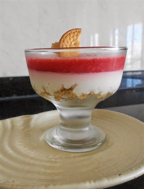 O Cantinho Da Vanessa Panna Cotta De Iogurte Bolacha E Geleia De