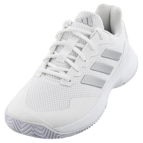 Best Tennis Shoes: Top Picks for Performance and Comfort - Hunter Games Magazine