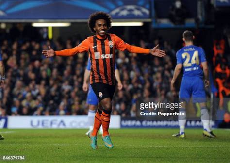 Willian Borges Photos And Premium High Res Pictures Getty Images