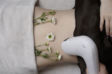 Triệt lông bikini