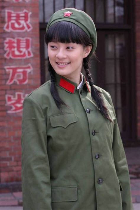 女兵军装照片人像 图库 五毛网