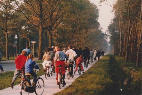 Opening Van Het Fietspad Langs De Turnhoutseweg