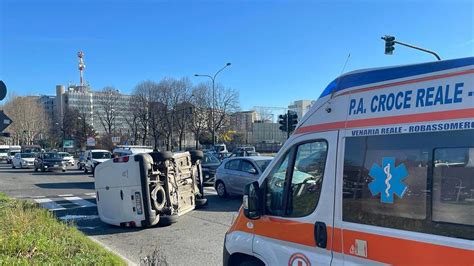 Ambulanze In Piemonte A Rischio Stop Ecco Perch La Stampa