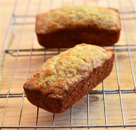 Mini Banana Bread Loaves Recipe