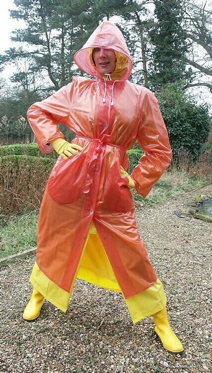 So Ist Es Perfekt Sehr Sch N Red Raincoat Vinyl Raincoat Plastic