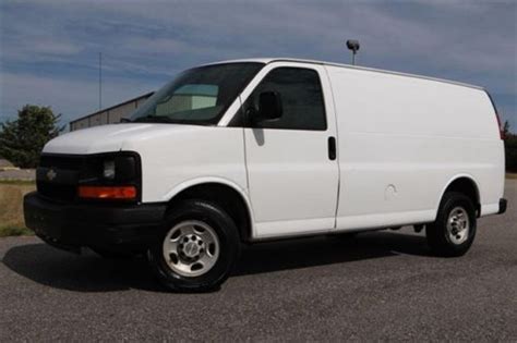 Purchase Used 2007 Chevrolet Express 2500 Cargo Van For Sale White 4 8L