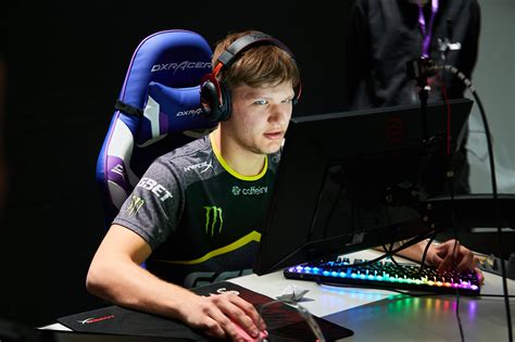 S1mple Tout Savoir Sur Le Joueur CSGO 2025 CSGO Dude