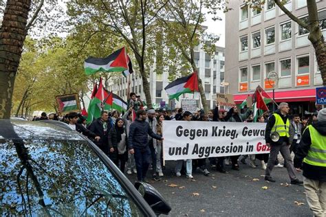 Polizeieinsatz Rund Um Pal Stina Demos In Dortmund Live Ticker Zum