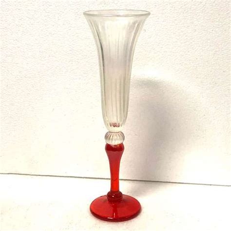 Traditionally-Crafted Vintage Champagne Glasses - Strini Art Glass