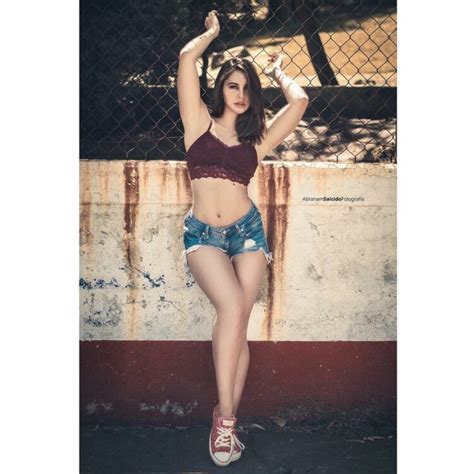 6 Hot Sexy Ximena Covarrubias Bikini Pics