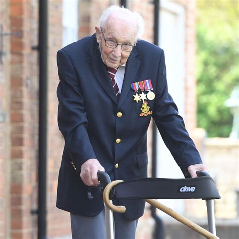 Captain Sir Tom Moore Remembering The Centenarian Who Walked Around