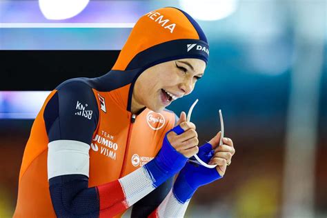 Jutta Leerdam Bekroont Seizoen Met Klinkende Tweede Wereldtitel Op De