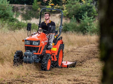 New Kubota EK1 Compact Tractor Series Displayed At The Salon Vert Show