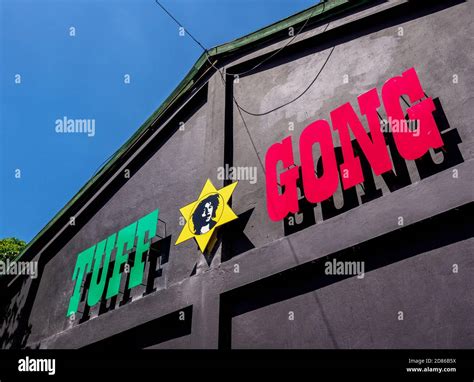 Tuff gong studio hi-res stock photography and images - Alamy