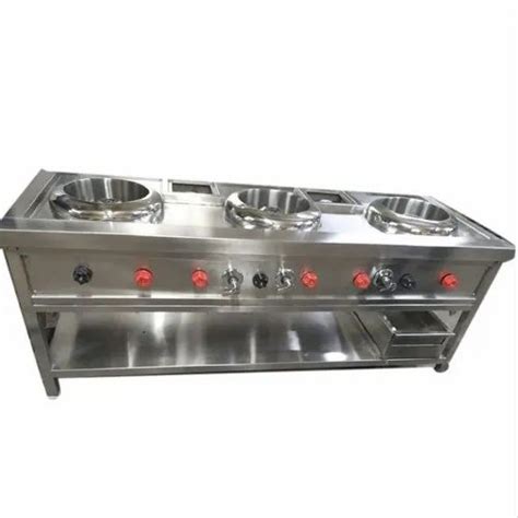 Lpg Three Burner Chinese Gas Range For Restaurant At Rs In Mumbai