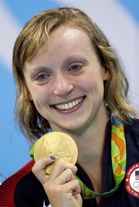 Katie Ledecky Swims Into History With Th Olympic Gold Wkrc