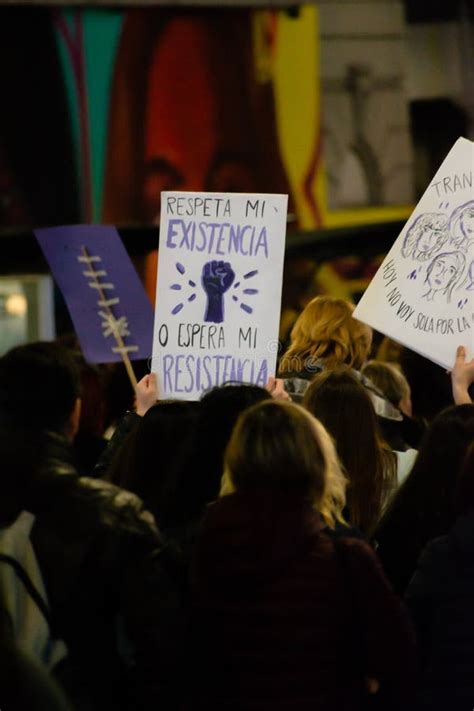 MADRID ESPAÑA 8 DE MARZO DE 2019 Protesta Masiva Feminista En El 8M