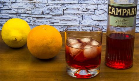 Как пить Кампари (Campari), чем разбавлять и закусывать