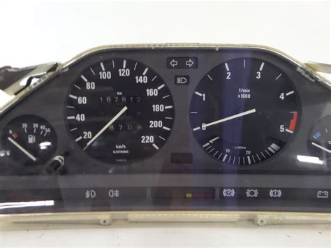 Bmw 325e Instrument Cluster Speedo Gauges 167k Kms Kph E30 84 92 Oem 318 325 Ebay