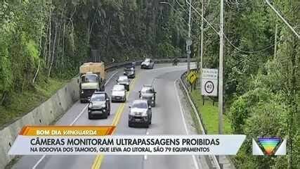 Câmeras na Rodovia dos Tamoios flagram motoristas em ultrapassagens