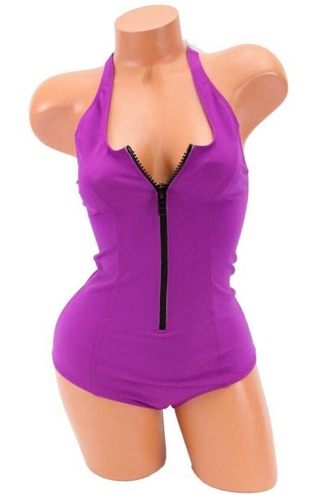 5 Hot Sexy Elisa Fernandez Bikini Pics