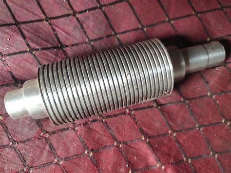 Galvanized Mm Cast Iron Worm Shaft For Automobile Industry At Rs