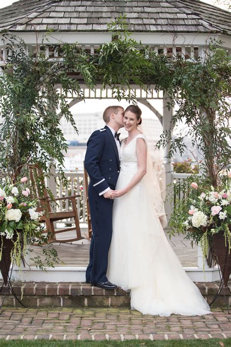 A Romantic Spring Wedding at The Westin Savannah in Savannah, Georgia