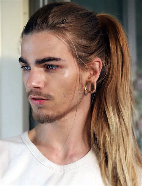 10+ Modern Long Hairstyles For Men